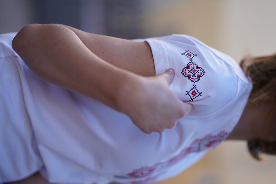 Вишиванка для дівчинки Гуцулка червона, біла, Білий, 104