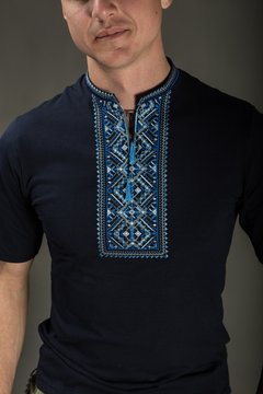 Чоловіча вишиванка Карпатська блакитна на синьому, Темно-синий, S
