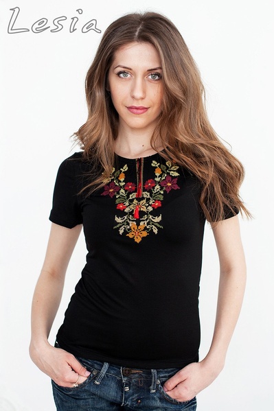 Жіноча футболка з вишивкою Золота осінь, Черный, S